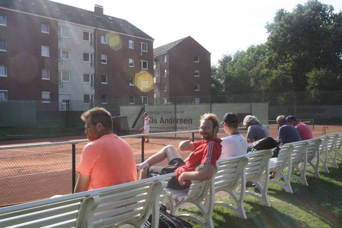 Zuschauer auf der Anlage